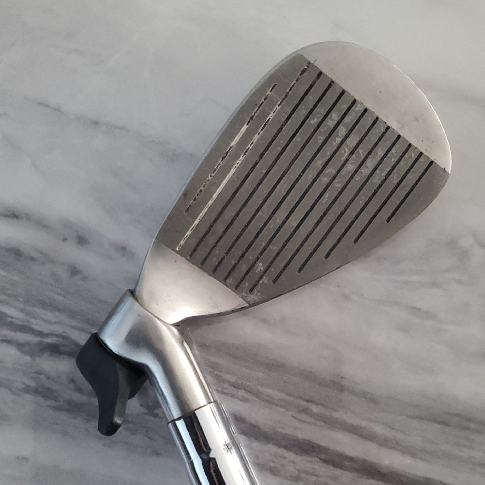 Unique, Rare, Compact All-in-One Golf Club - Picture 5 of 6